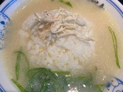 -肖四女乐山跷脚牛肉(南汇大学城生活广场店)