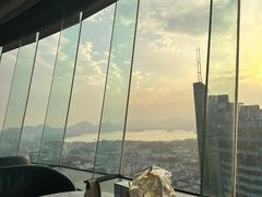 -Hi City·城市之巅