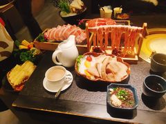 -湊湊火锅·茶憩(打浦桥日月光店)