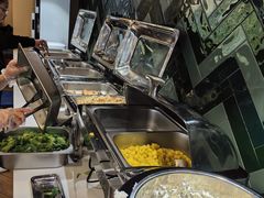 -上海宝信宝马4S店