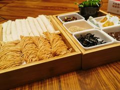 -大张烙馍村·美食地标(泉山店)