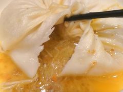 招牌超大号纯蟹粉汤包-一品小笼(金融街店)