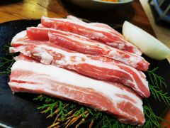 -草家酱蟹炭火烤肉店(珲春南路一店)