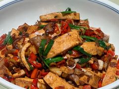 -华东理工大学徐汇校区第一食堂