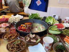 -赵美丽·重庆社区火锅·直营店(火车东站·中豪国际店)