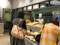 -巴黎贝甜(宜山路店)
