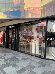-Chanel
