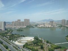 -荣誉国际酒店-云顶旋转餐厅