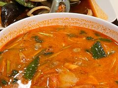 -两兄弟Song Pee Nong(2号店)