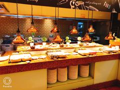 自助取餐区-世贸君澜·云天阁自助餐厅
