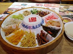 -怪噜范·老贵阳街头名小吃(鸿通城店)