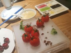 番茄脆菇沙拉-小大董·烤鸭(王府井apm店)