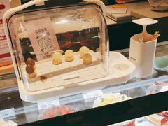 -花花卷卷·鲜食蛋糕(静安久光百货店)