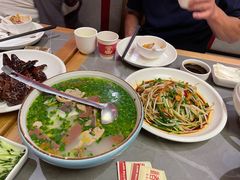 -褚记烤鸭·南京家常菜(雨花客厅店)
