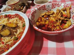 -辣小鲜·南昌大排档(船山路店)