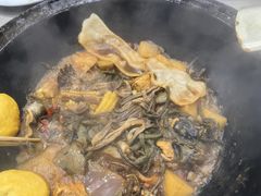 -屯老二农家铁锅炖·行业领军者(梅江店)