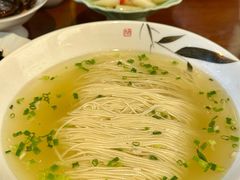 枫镇白汤面-同得兴 Since·1995 传统苏式面馆(十全街店)
