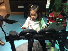 -IN-SHOW音秀音乐艺术中心 架子鼓钢琴(大宁校区)