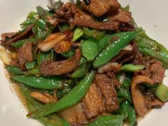 小炒黑猪肉-湘满甲·黄焖甲鱼创始者·湘菜·鲁菜(潘家园店)