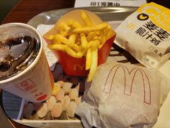-麦当劳(洪山商场店)