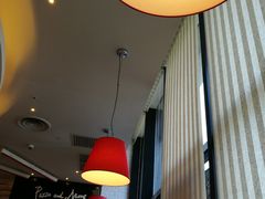 大堂-必胜客(武汉欢乐谷店)