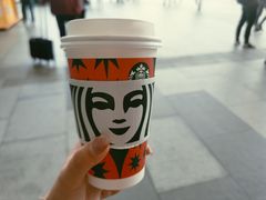 -星巴克(广州南站A18检票口楼上)