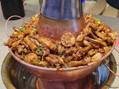 -老佛爷铜炉蛙锅(东门老街店)