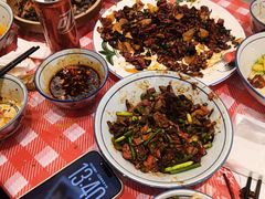 -荆九爷爆炒桥头三嫩(夫子庙店)