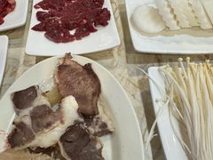 -粤潮牛肉火锅店(江南大道店)