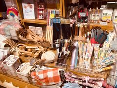 -九木杂物社(东方宝泰店)
