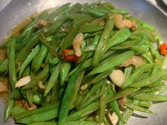 -小菜园新徽菜(宜兴八佰伴店)