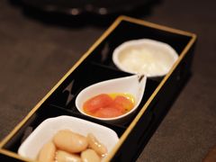 -铭牛烧肉·和牛海鲜自助(高新月牙湖店)