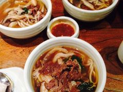 iphone_upload_pic-萨拉伯尔(燕莎友谊商城店)