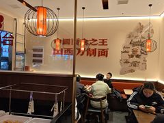 -顺溜·手工刀削面·黑金店(铜锣湾店)