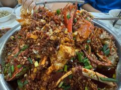 -凤凰路何眼镜香辣蟹(花果园店)