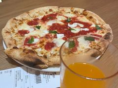 -城市大道红炉披萨烘焙坊