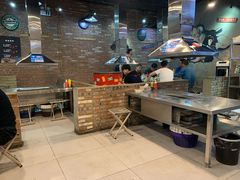 -马路牙子烧烤音乐酒馆(望京店)