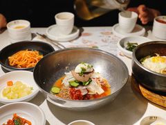 拌冷面-本家韩国烤肉(青岛万象城店)