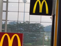 -麦当劳(深圳北站高铁店)