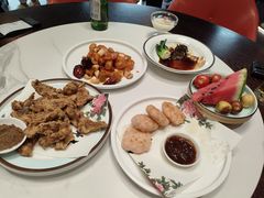 -湖畔鲁菜·二十年老字号餐厅(大明湖店)