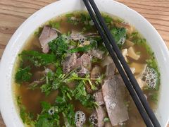 -清真·白家牛肉罩火烧老店(育才街店)