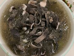 -犇逸·乐山跷脚牛肉·四川现炒(览海店)