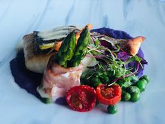 盘煎海鲈鱼-Kathleen's Waitan 凯圣琳江景西餐厅(外滩店)