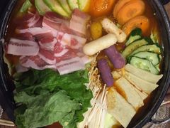 -炸鸡情侣韩式料理(中央大街店)
