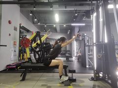 -AK健身普拉提拉伸私教馆(中八店)