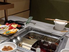 -海底捞火锅(高新万达店)
