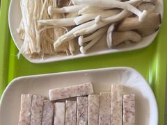 -15年老字号鑫鑫猪肚鸡·椰子鸡海南火锅(兴隆华侨农场店)