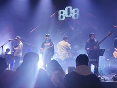 -808 LiveHouse