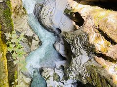 -蝶舞清江·恩施地心谷景区