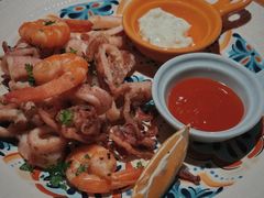 -JINNS锦时 steak&pizza(浸信会礼拜堂旧址店)